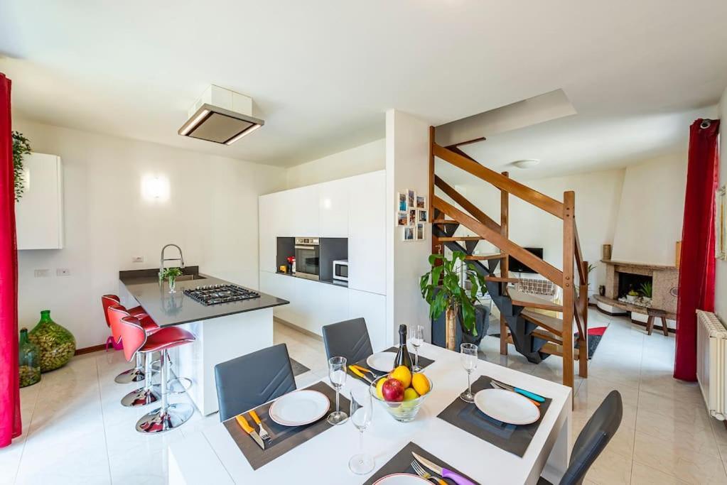Tresa Bay House - Lugano Lake Лавена-Понте-Треза Екстер'єр фото